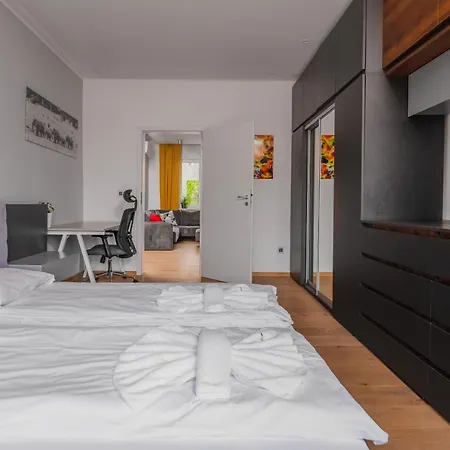 The Honeycomb Hideaway By Flat Mаnager Апартамент София